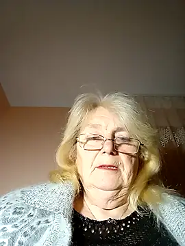 Snapshot of AmyLove353 chatting on 11.12.25 AmyLove353 online show from 11.12.25