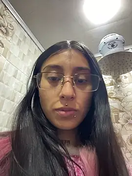 Violeet-Smith online show from 11.30.25