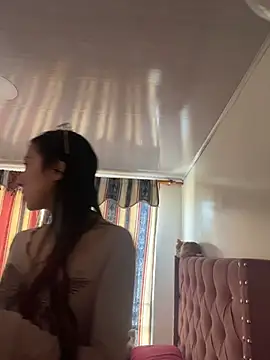 Snapshot of Violeet-Smith chatting on 02.06.26 Violeet-Smith online show from 02.06.26