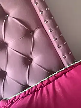 Snapshot of Violeet-Smith chatting on 02.08.26 Violeet-Smith online show from 02.08.26