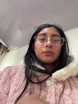 Snapshot of Violeet-Smith chatting on 02.16.26 Violeet-Smith online show from 02.16.26