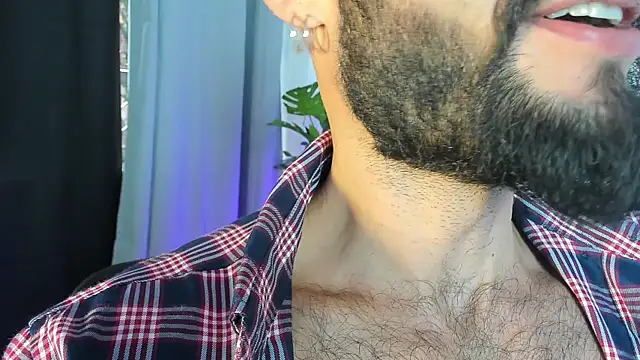 Snapshot of ODINVIDE-1 chatting on 10.30.25 ODINVIDE-1 online show from 10.30.25