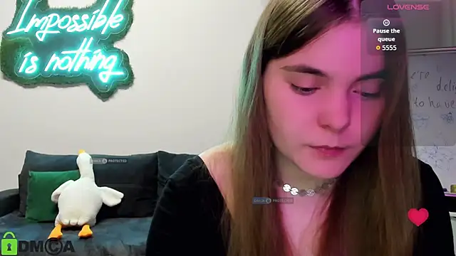 Snapshot of MiraaBloom chatting on 11.02.25 MiraaBloom online show from 11.02.25