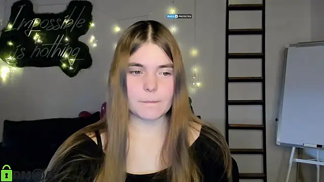 Snapshot of MiraaBloom chatting on 02.19.26 MiraaBloom online show from 02.19.26