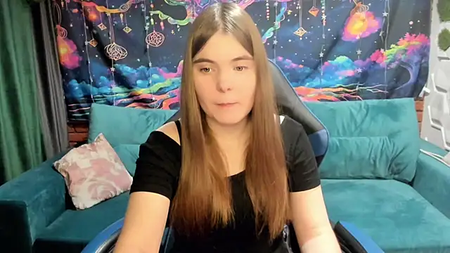 Snapshot of MiraaBloom chatting on 02.22.26 MiraaBloom online show from 02.22.26