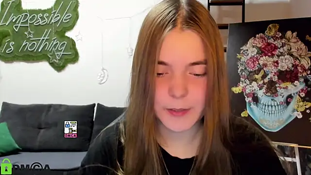 Snapshot of MiraaBloom chatting on 03.11.26 MiraaBloom online show from 03.11.26