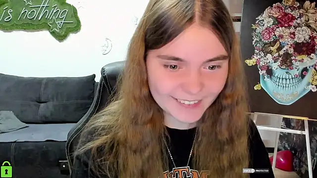 Snapshot of MiraaBloom chatting on 03.16.26 MiraaBloom online show from 03.16.26