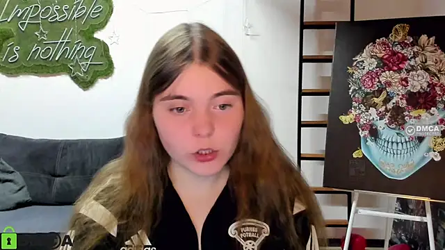 Snapshot of MiraaBloom chatting on 03.17.26 MiraaBloom online show from 03.17.26