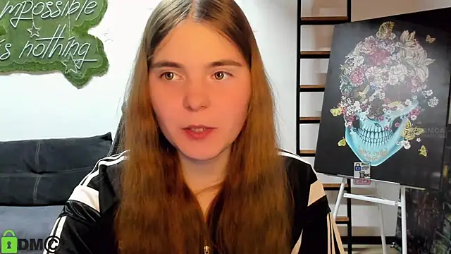 Snapshot of MiraaBloom chatting on 03.30.26 MiraaBloom online show from 03.30.26