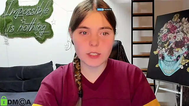 Snapshot of MiraaBloom chatting on 04.12.26 MiraaBloom online show from 04.12.26