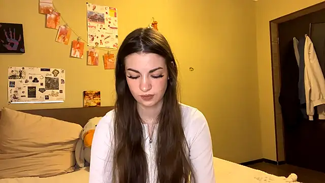 TheRealAnna online show from 12.17.25