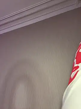 HugeBoobsAlice online show from 12.21.25