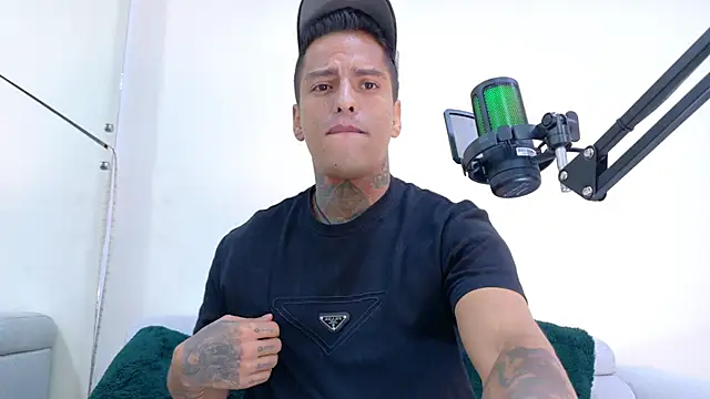 Victor Montero online show from 10.21.25
