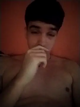 Snapshot of Danii2005 chatting on 11.19.25 Danii2005 online show from 11.19.25