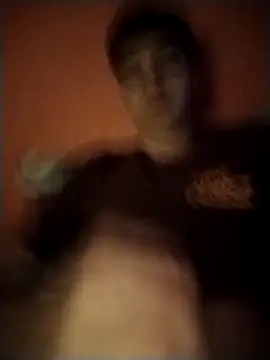 Snapshot of Danii2005 chatting on 11.20.25 Danii2005 online show from 11.20.25