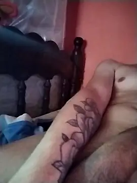 Snapshot of Danii2005 chatting on 12.05.25 Danii2005 online show from 12.05.25