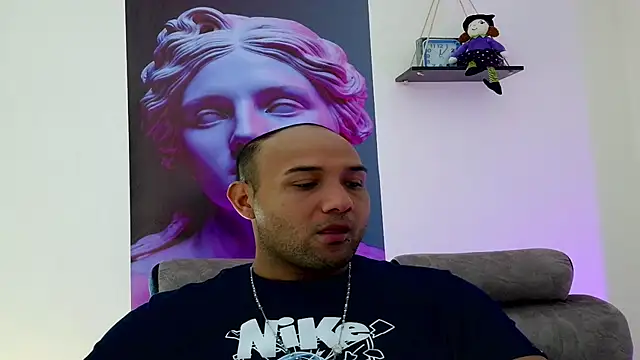 Snapshot of maximiliano_coot chatting on 10.21.25 maximiliano coot online show from 10.21.25