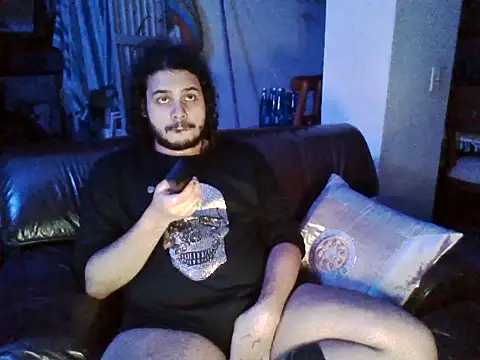 Snapshot of DemienMdivani chatting on 11.24.25 DemienMdivani online show from 11.24.25