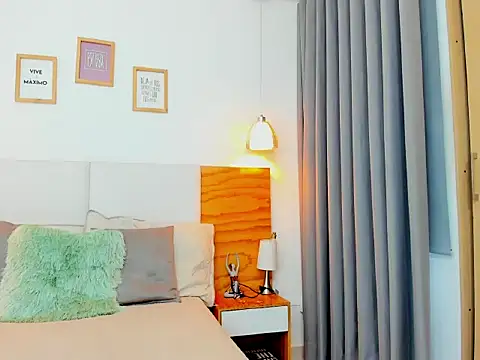 Abbie royy online show from 10.27.25