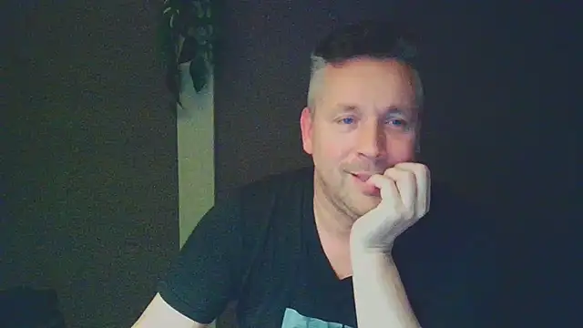 Woody Longbong online show from 11.12.25