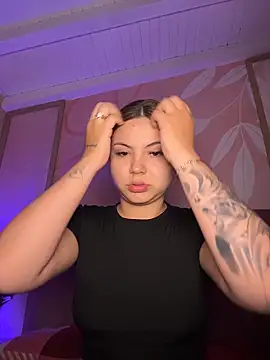 Snapshot of Beella1_ chatting on 02.02.26 Beella1 online show from 02.02.26