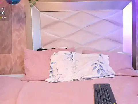 HaryBlair online show from 10.25.25