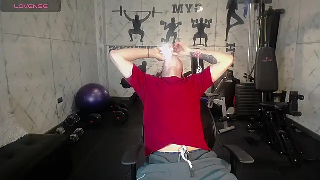 Snapshot of Lil_James chatting on 11.29.25 Lil James online show from 11.29.25