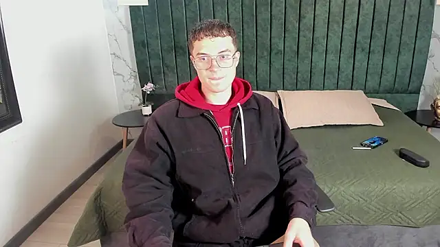 Lil James online show from 03.12.26