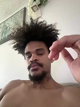 Mrmakeherwet Tez online show from 02.26.26