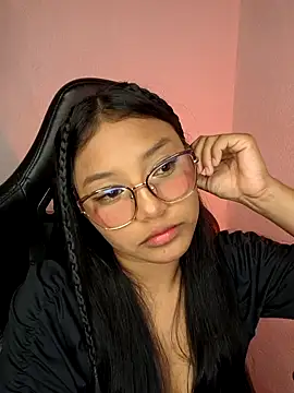 Snapshot of Kath12489 chatting on 10.21.25 Kath12489 online show from 10.21.25