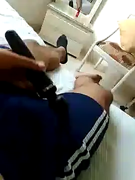 Alexxx feethis online show from 11.10.25