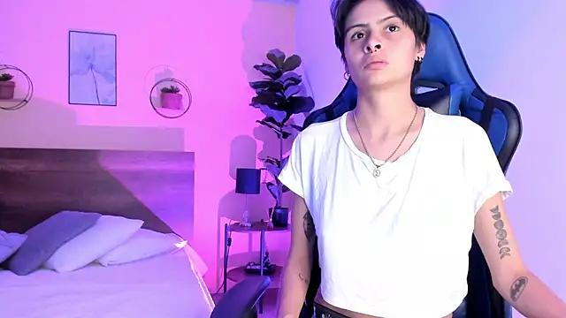 MartinnaGrecco online show from 11.29.25