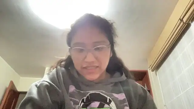 Kmiii21 online show from 10.23.25