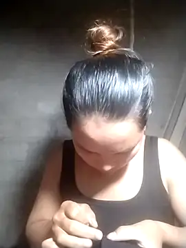 Snapshot of rickkis2k chatting on 10.21.25 rickkis2k online show from 10.21.25