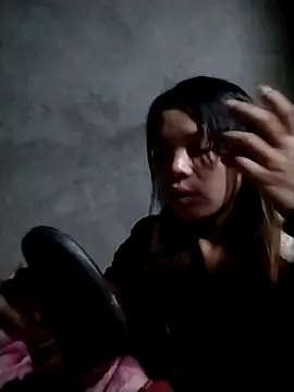 Snapshot of rickkis2k chatting on 11.30.25 rickkis2k online show from 11.30.25