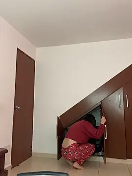 Snapshot of Selena_Roa chatting on 11.02.25 Selena Roa online show from 11.02.25