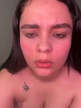 Snapshot of Selena_Roa chatting on 11.20.25 Selena Roa online show from 11.20.25