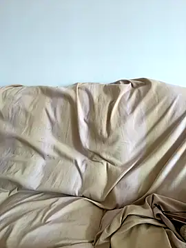 Snapshot of Selena_Roa chatting on 11.30.25 Selena Roa online show from 11.30.25