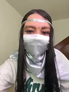 Snapshot of Selena_Roa chatting on 12.02.25 Selena Roa online show from 12.02.25