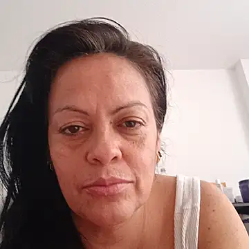 Snapshot of viviana-sexi chatting on 10.21.25 viviana-sexi online show from 10.21.25