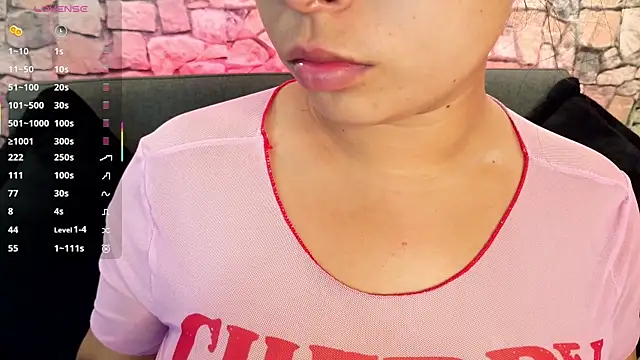 Snapshot of mia_roux1 chatting on 10.26.25 mia roux1 online show from 10.26.25