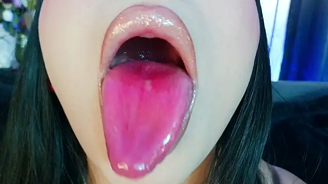 mia roux1 online show from 03.07.26