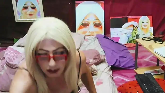 horni4luv online show from 04.10.26