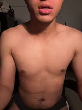 Snapshot of VERGALARGA120 chatting on 12.19.25 VERGALARGA120 online show from 12.19.25