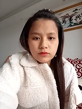 Snapshot of love-xx chatting on 10.21.25 love-xx online show from 10.21.25