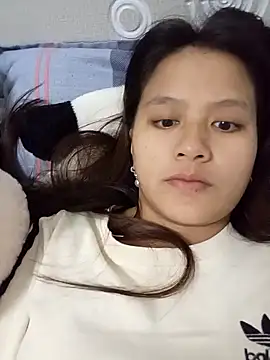 Snapshot of love-xx chatting on 10.30.25 love-xx online show from 10.30.25