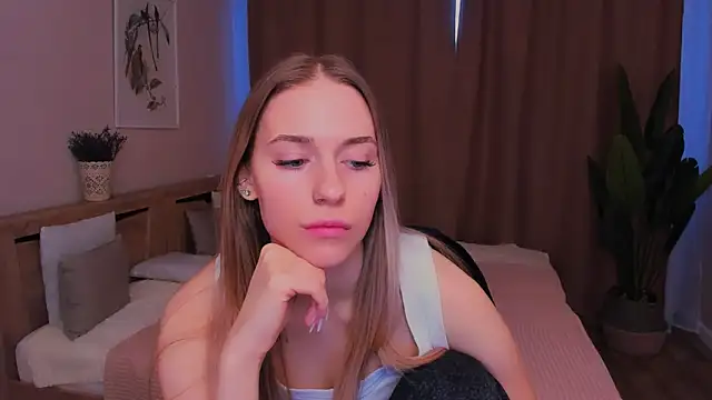 Snapshot of sassy_cutie chatting on 02.03.26 sassy cutie online show from 02.03.26