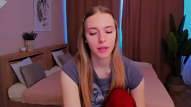 Snapshot of sassy_cutie chatting on 02.20.26 sassy cutie online show from 02.20.26