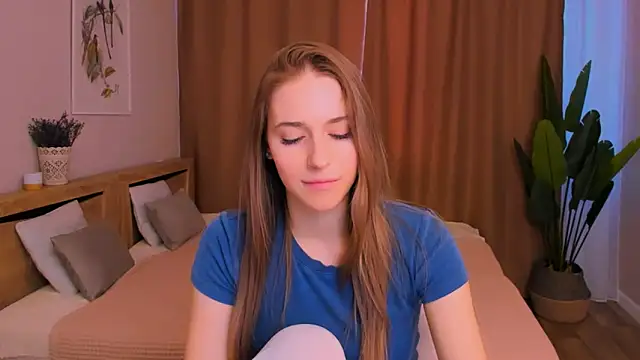 Snapshot of sassy_cutie chatting on 03.01.26 sassy cutie online show from 03.01.26