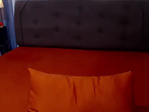 amalia92 online show from 12.17.25